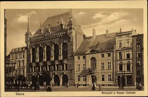 Ak Toruń Thorn Westpreußen, Artushof, Hauptzollamt
