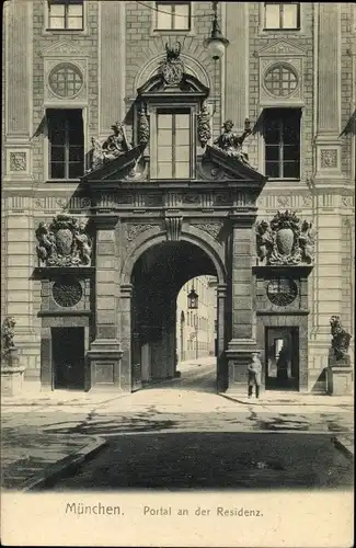 Ak München Bayern, Portal an der Residenz