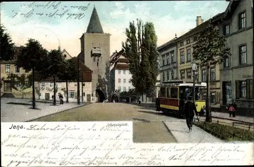 Ak Jena in Thüringen, Partie am Johannisplatz mit Blick auf Johannistor, Straßenbahn