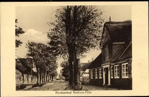 Ak Nieblum auf der Insel Föhr Nordfriesland, Straßenpartie im Ort