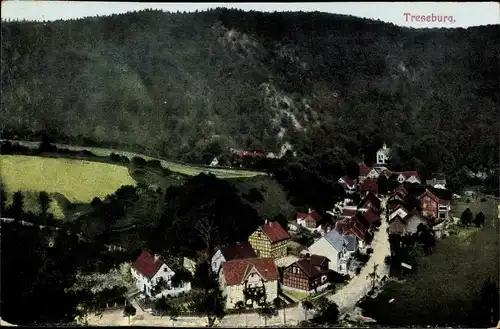 Ak Treseburg Thale im Harz, Totalansicht der Ortschaft, Berg