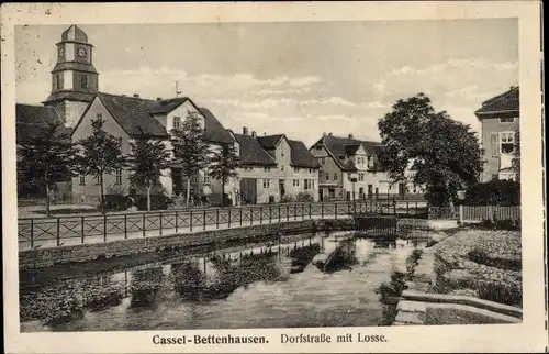 Ak Bettenhausen Kassel in Hessen, Dorfstraße mit Losse