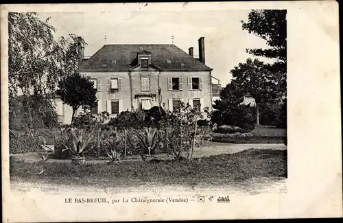 Ak La Chataigneraie Vendée, Le Bas Breuil