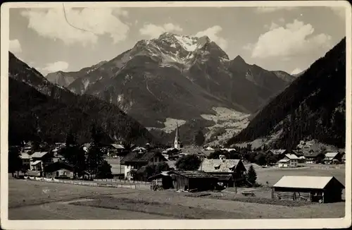 Ak Mayrhofen im Zillertal Tirol, Blick auf den Ort