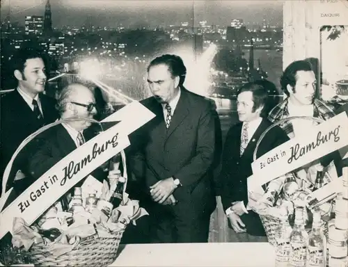 Foto Boxer Max Schmeling, Gerd Schubert, Gunnar Münchow, Grüne Woche 1972, Zu Gast in Hamburg