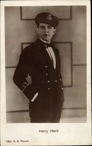 Ak Schauspieler Harry Hard, Portrait in Uniform