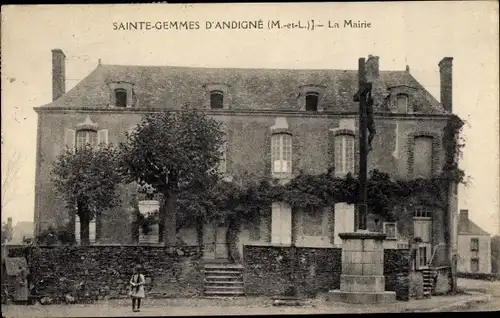 Ak Sainte Gemmes d'Andigné Maine et Loire, La Mairie
