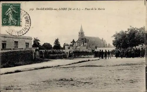 Ak Sainte Gemmes sur Loire Maine et Loire, Place de la Mairie