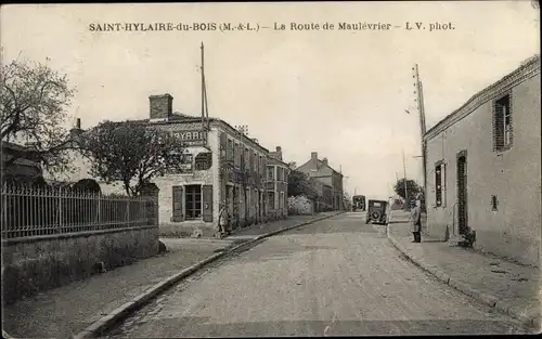 Ak Saint Hilaire du Bois Maine-et-Loire, La Route de Maulevrier