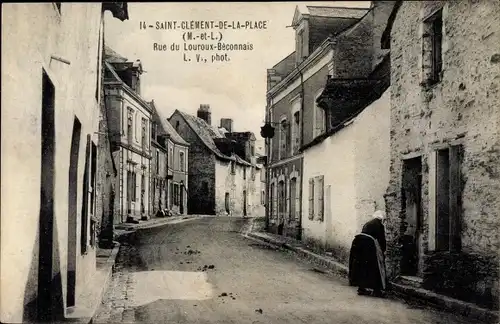 Ak Saint Clément de la Place Maine et Loire, Rue du Louroux Beconnais