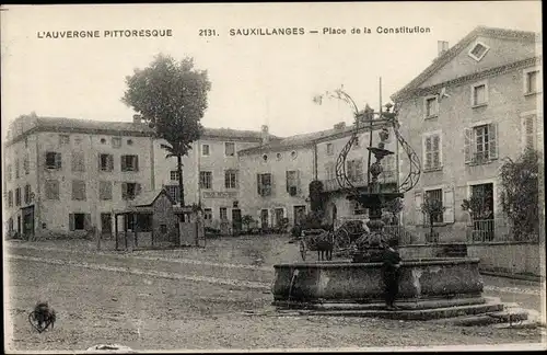 Ak Sauxillanges Puy de Dôme, Place de la Constitution