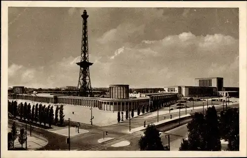 Ak Berlin Charlottenburg Westend, Der Funkturm, Ausstellungshallen