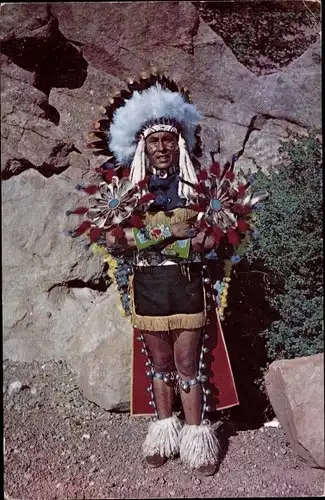 Ak North American Indian Chief, Indianer, Häuptling, Federschmuck