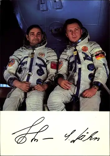 Ak Kosmonaut Waleri Fjodorowitsch Bykowski, Sigmund Jähn, Portrait, DDR