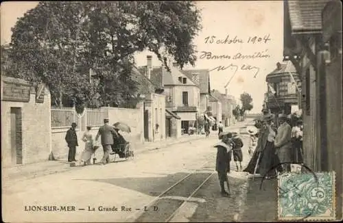 Ak Lion sur Mer Calvados, La Grande Rue