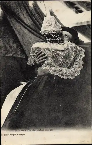 Ak Orne Frankreich, Liebespaar in typischer Tracht