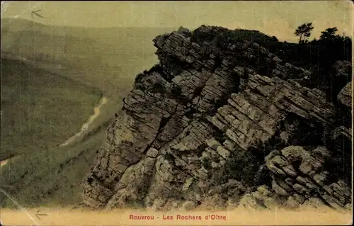 Ak Rouvrou Orne, Les Rochers d'Oitre