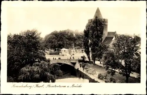 Ak Brandenburg an der Havel, Steintorturm, Brücke