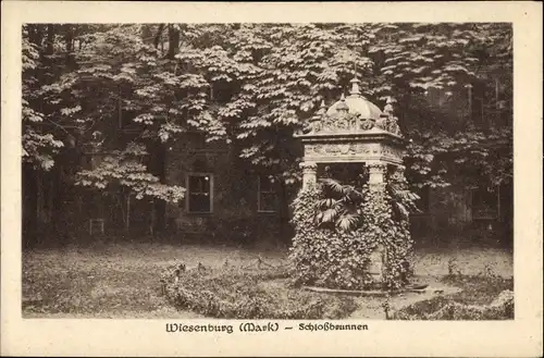 Ak Wiesenburg in der Mark, Schlossbrunnen