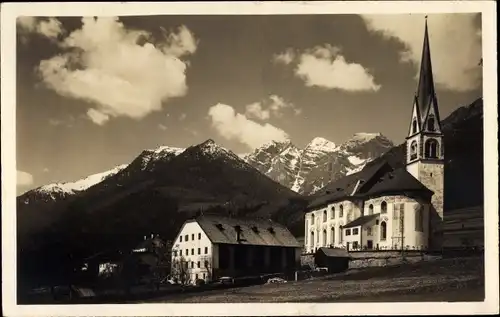 Ak Telfes im Stubai Tirol, Blick auf den Ort, Kirche