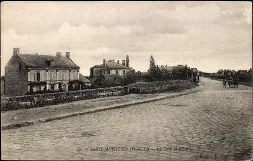 Ak Saint Mathurin Maine et Loire, La Cure et l'Ecole