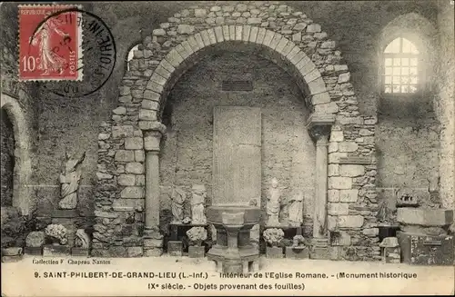 Ak Saint Philbert de Grand Lieu Loire Atlantique, Interieur de l'Eglise Romane