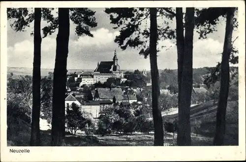 Ak Neuzelle in Brandenburg, Durchblick zum Ort