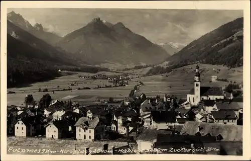 Foto Ak Fulpmes in Tirol, Ortsansicht mit Kirchdach, Habicht, Zuckerhütl