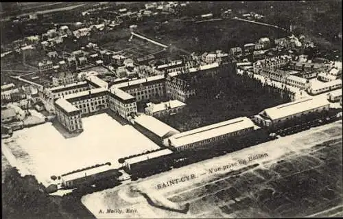 Ak Saint Cyr Yvelines, Ecole Militaire, Vue prise en ballon