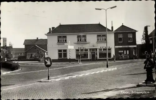 Ak Goor Overijssel, Julianaplein