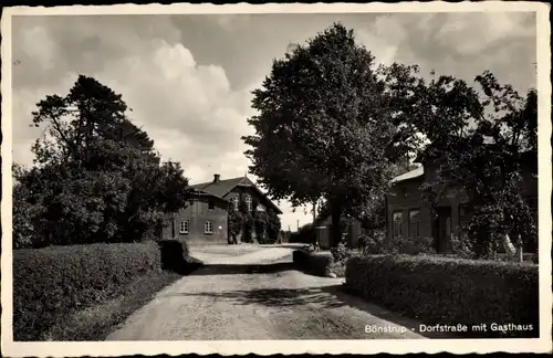 Ak Bönstrup Grundhof Schleswig Holstein, Dorfstraße mit Gasthaus