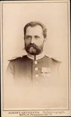 CdV Deutscher Soldat in Uniform, Portrait, Orden, Kaiserzeit, Fotograf Albert Grundner, Berlin