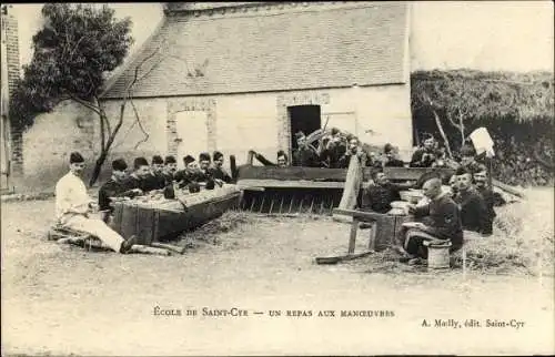 Ak Saint Cyr Yvelines, Ecole, Un Repas aux Manoeuvres