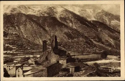 Ak Pyrénées Orientales, La Cerdagne Francaise, Ruines du Chateau de Petit Carol