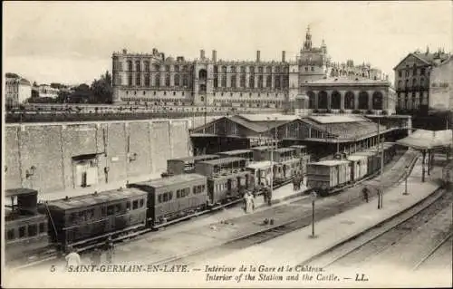 Ak Saint Germain en Laye Yvelines, Interieur de la Gare et le Chateau