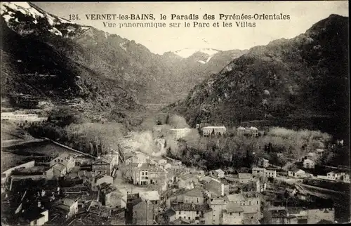 Ak Vernet les Bains Pyrénées Orientales, Vue panoramique sur le Parc et les Villas