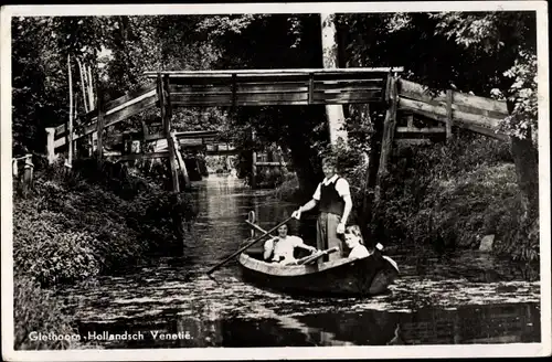 Ak Giethoorn Overijssel Niederlande, Ruderpartie, Brücke