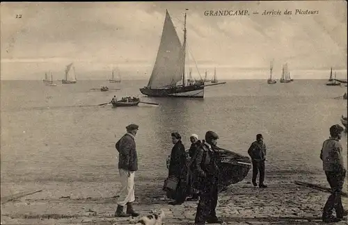 Ak Grandcamp Calvados, Arrivee des Picoteurs