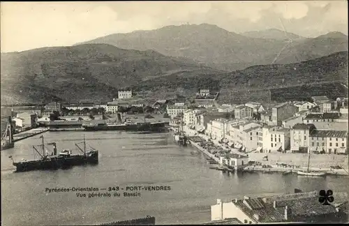 Ak Port Vendres Pyrénées Orientales, Vue generale du Bassin