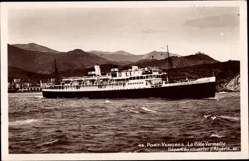 Ak Port Vendres Pyrénées Orientales, La Cote Vermeille, Depart du courrier d'Algerie