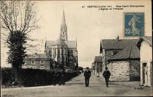 Ak Vertou Loire Atlantique, Rue Henri Charpentier, L'Eglise et l'Hopital