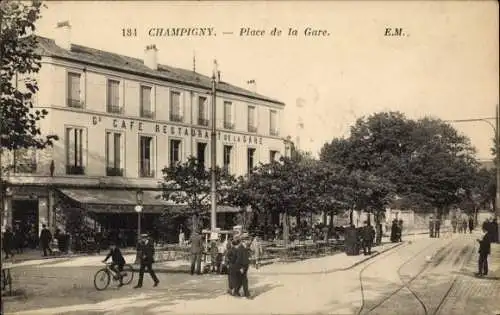 Ak Champigny sur Marne Val de Marne, Place de la Gare, Grand Cafe Restaurant de la Gare