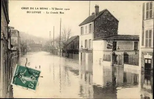Ak Bellevue Hauts de Seine, Crue de la Seine, 30 Janvier 1910, La Grande Rue