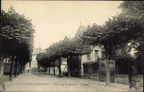 Ak Clichy sous Bois Seine Saint Denis, Place de la Mairie