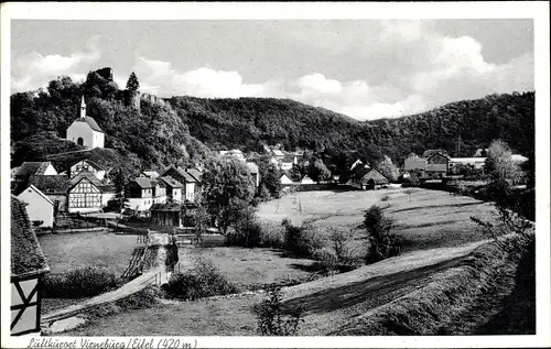 Ak Virneburg Eifel, Luftkurort, Blick auf die Stadt mit Bergen