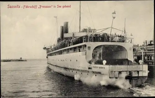 Ak Sassnitz auf der Insel Rügen, Fährschiff Preußen in See gehend