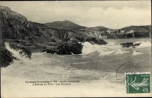 Ak Port Vendres Pyrénées Orientales, L'Entree du Port, Les Rochers