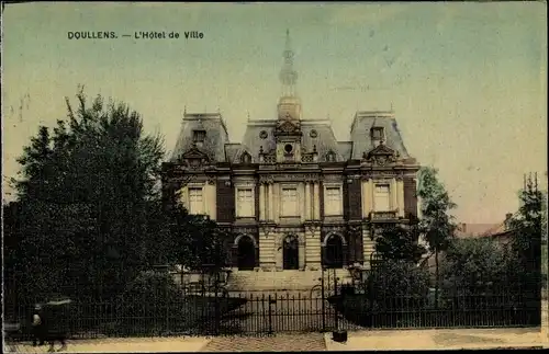 Ak Doullens Somme, L'Hotel de Ville