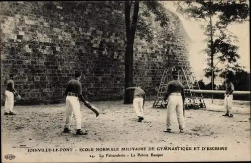 Ak Joinville le Pont Val de Marne, Ecole Normale Militaire de Gymnastique, La Faisanderie, Pelote