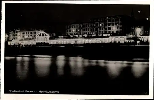 Ak Borkum Ostfriesland, Blick auf die Wandelhalle bei Nacht